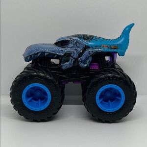 Hot Wheels Monster Trucks - Mega-Wrex 2021 / 1:64 Scale